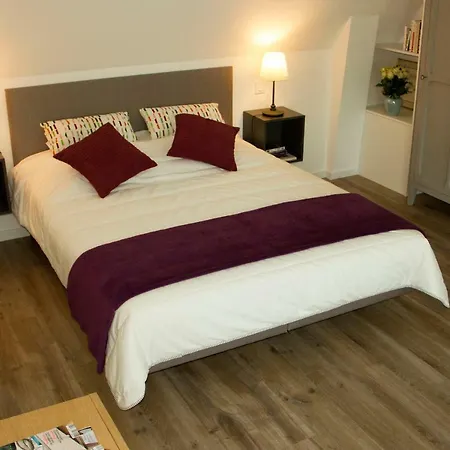 Bed & Breakfast La Closerie De Kervenant Merlevenez